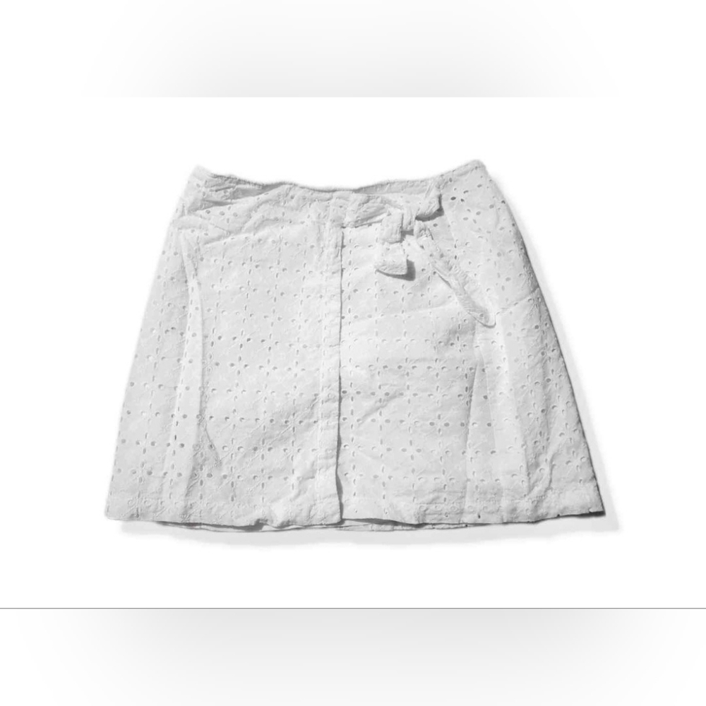 Cute White Skirt